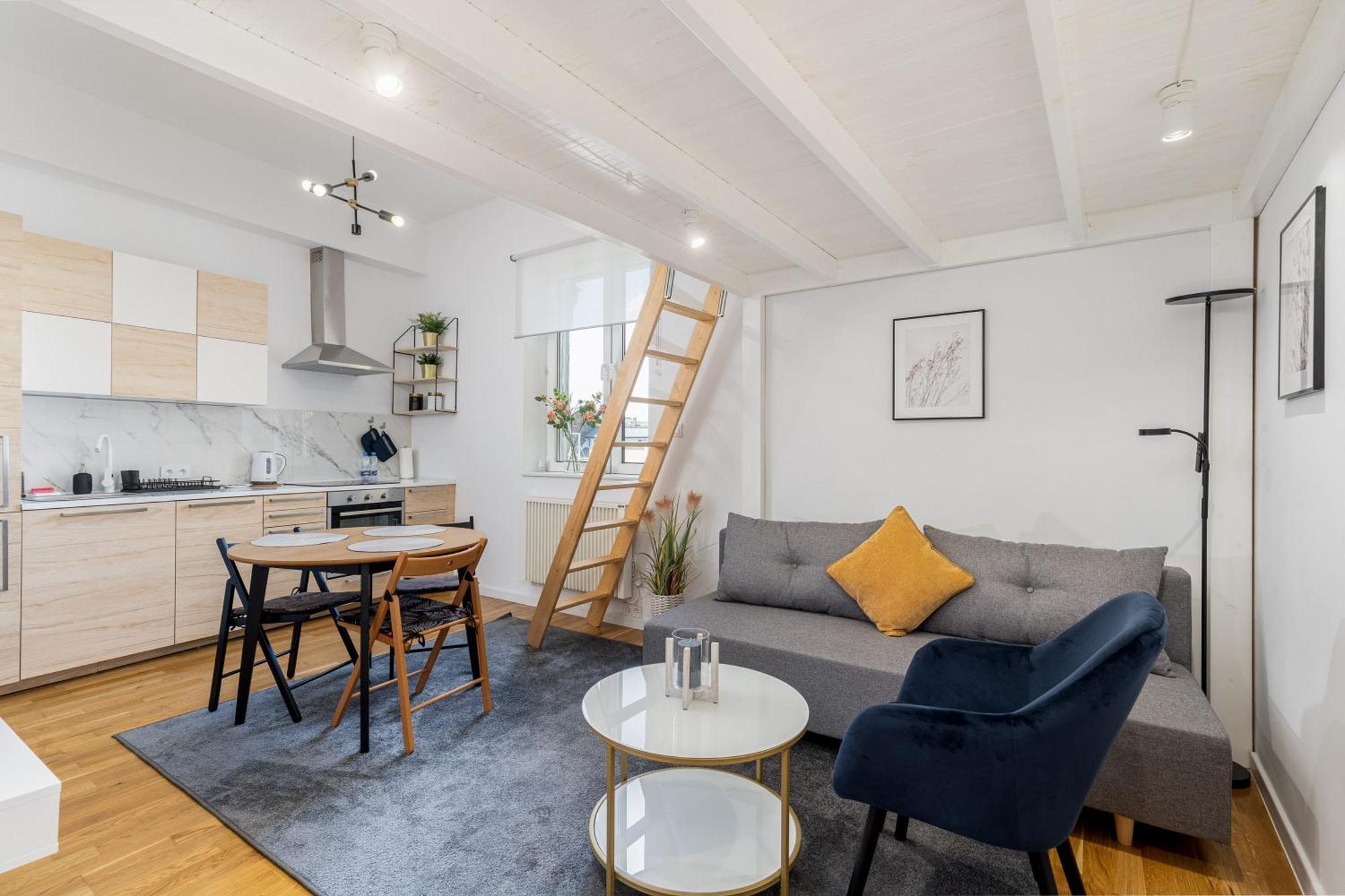 Apartment Old Town Chic With Mezzanine Krakow